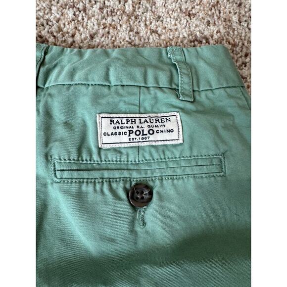 POLO Ralph Lauren Shorts, boys Size 8, Green Khaki shorts;  Classic Fit & style - Picture 6 of 7